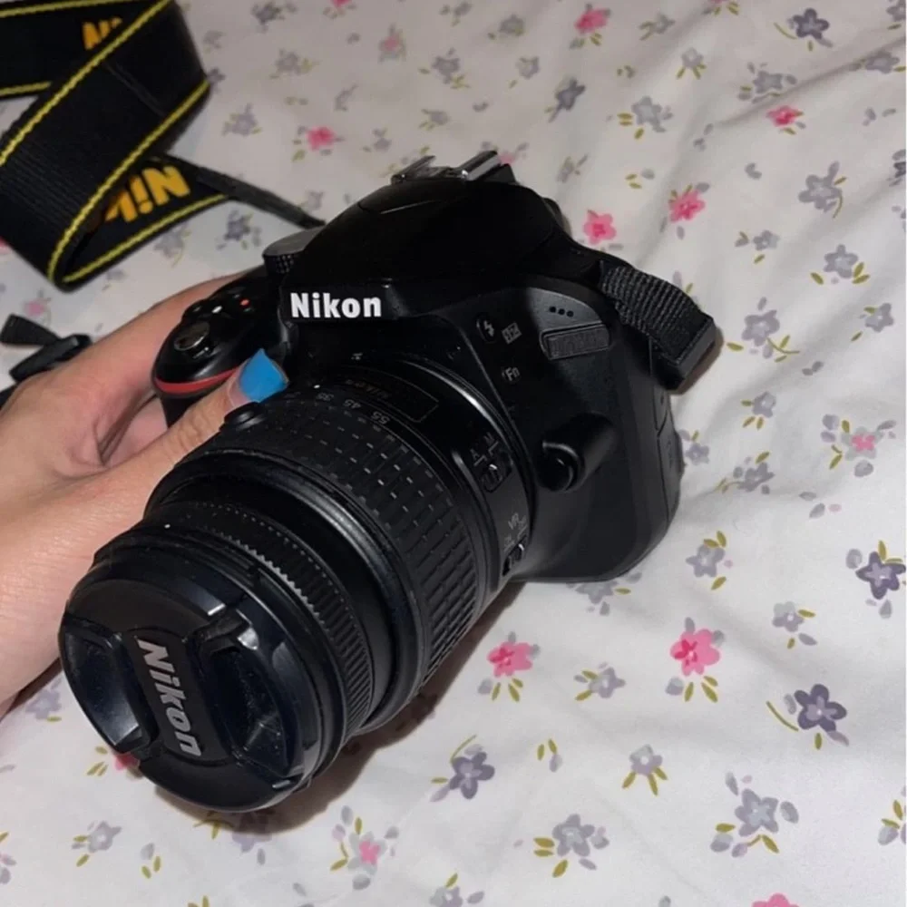 NIKON D3300